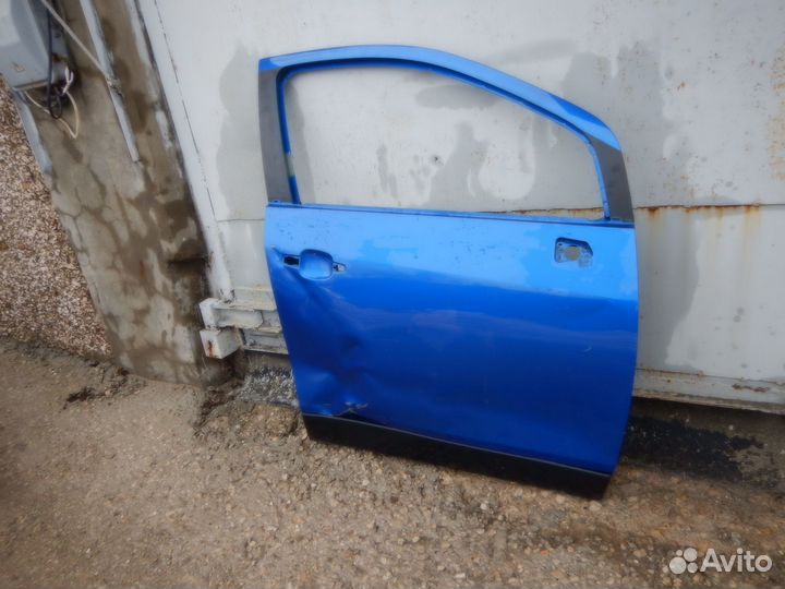Дверь передняя правая Opel Mokka