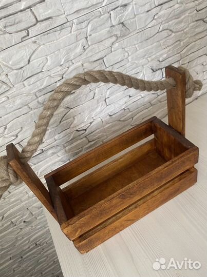 Деревянный ящик