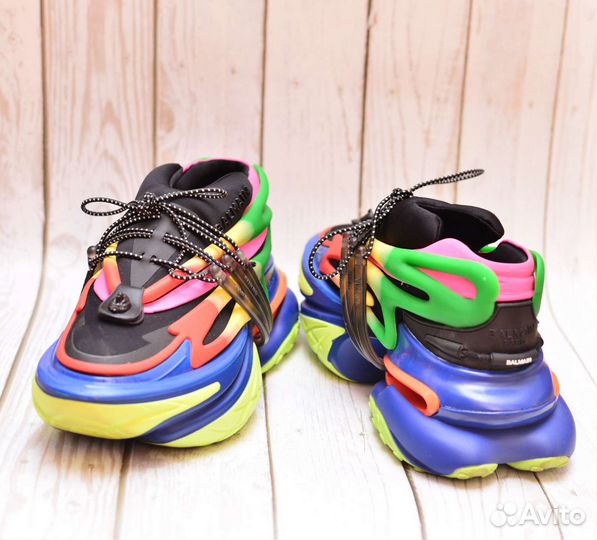 Кроссовки 37р