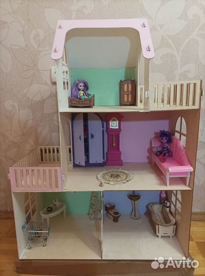 Кукольный домик