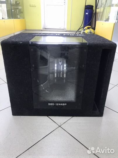 Сабвуфер Alpine 800w Peak (G96)