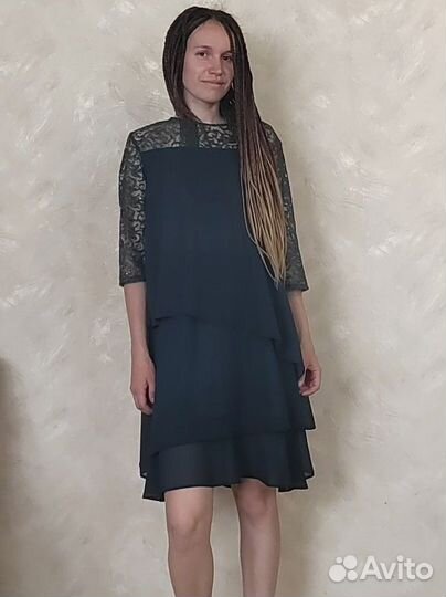 Платье темно- зеленое, 52