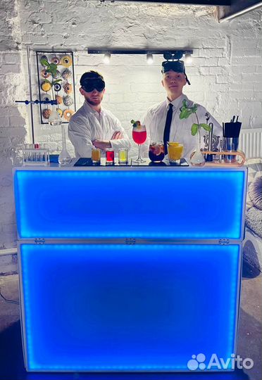 Фудтрак, выездной бар, барная стойка