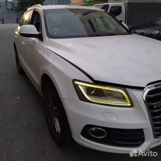 В разборе Audi Q5 (8R) 2013г. рестайлинг, 