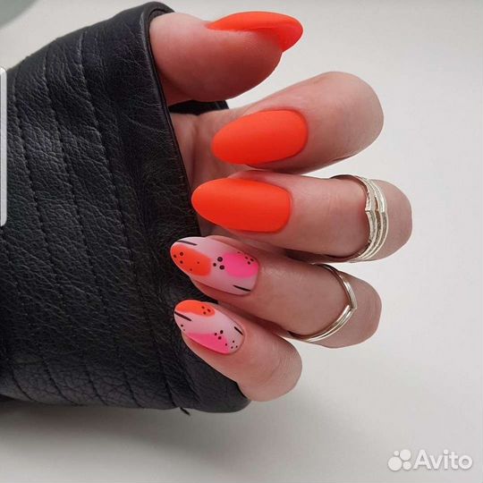 Маникюр, наращивание ногтей