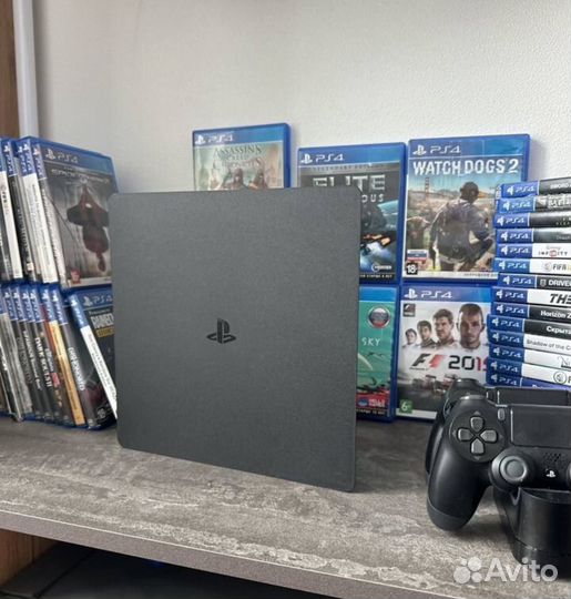 Как новая Sony PlayStation 4 slim 1TB 115 игр