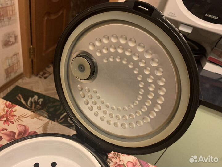 Мультиварка Marta mt4324