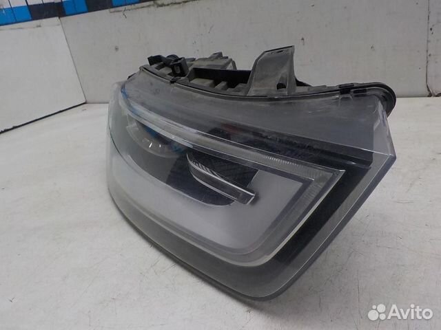 Фара правая Audi Q3/RS Q3