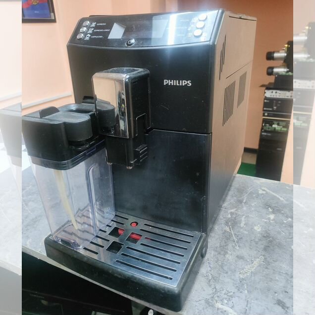 Кофемашина Philips HD8828