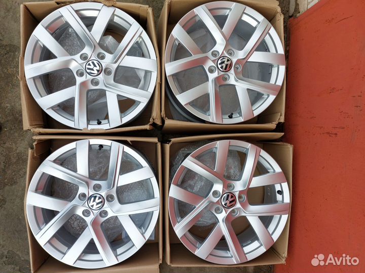Оригинальные диски VW T-Roc/ Skoda Karoq R18