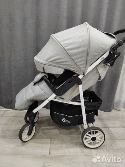 Прогулочная коляска трость