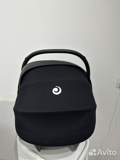 Автолюлька tutis elo lux i-size