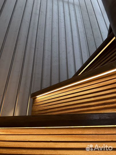 Лестница в дом, до 9 метров в высоту