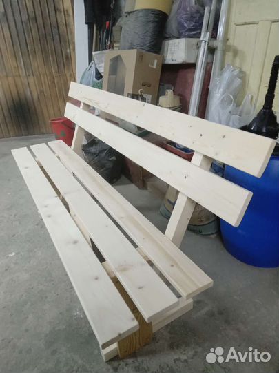 Лавка деревянная