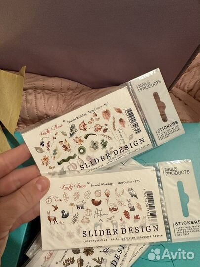 Наклейки для ногтей новые очень много