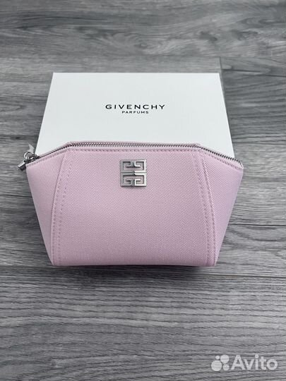 Косметичка Givenchy и уход Guerlain