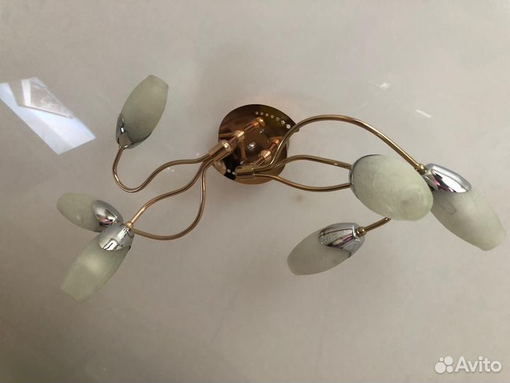 Люстра подвесная потолочная