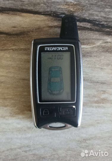 Брелок сигнализации megaforcer