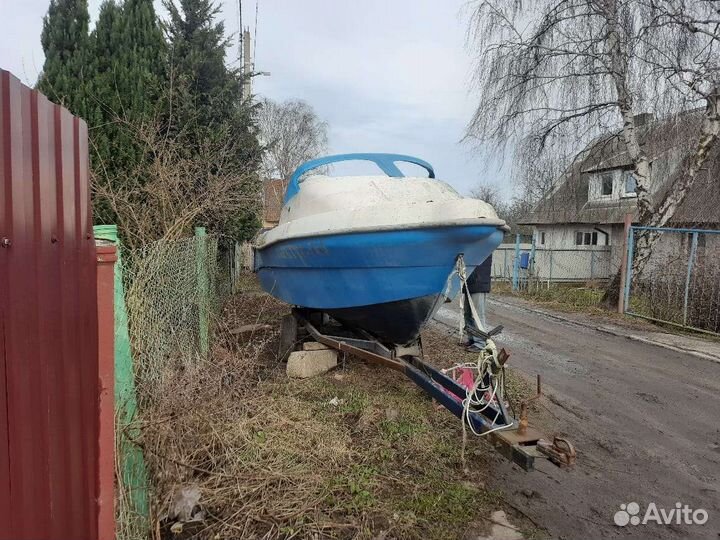 Катер для отдыха