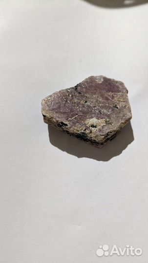 Корунд (рубин)