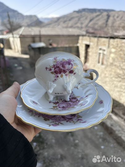 Антикварная тройка