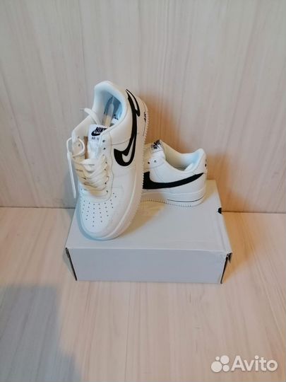 Кроссовки nike