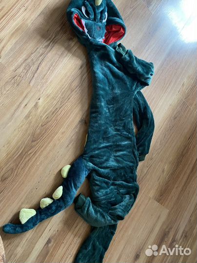 Костюм динозавра