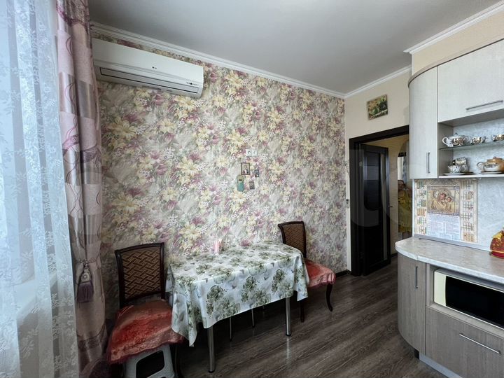 2-к. квартира, 53,6 м², 9/15 эт.