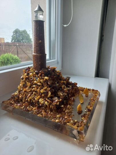 Сувенир из янтаря 