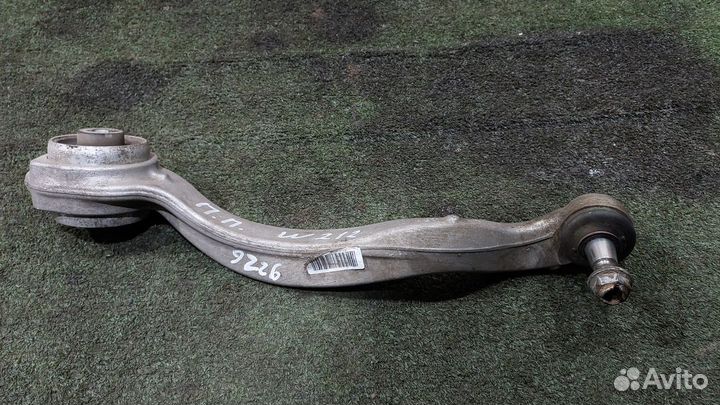 Рычаг передний верхний правый W212,S212,C207