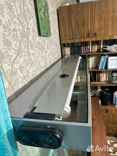 Аквариум с тумбой