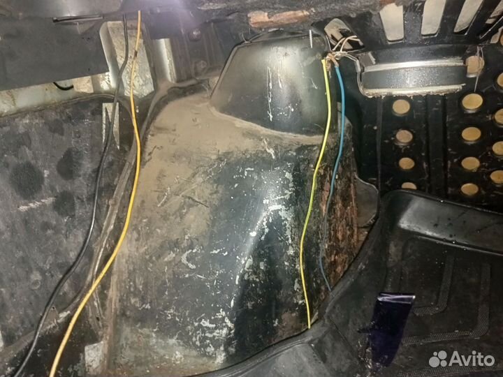 ВАЗ 2109 1.3 МТ, 1995, 120 000 км