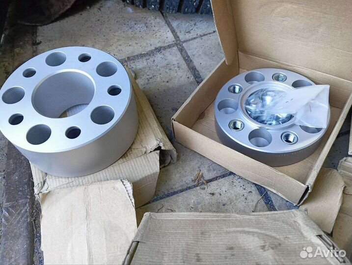 Комплект новых проставок mersedes Brabus 35/65мм