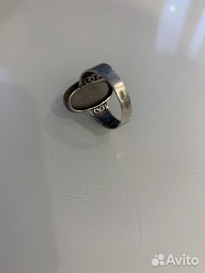 Серебряное кольцо женское