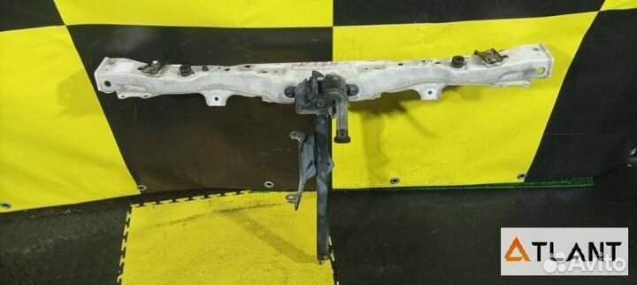 Планка телевизора toyota wish