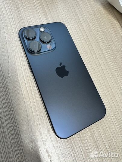 iPhone 15 Pro, 256 ГБ