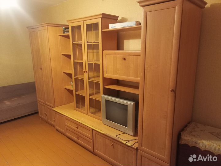 Стенка в гостиную