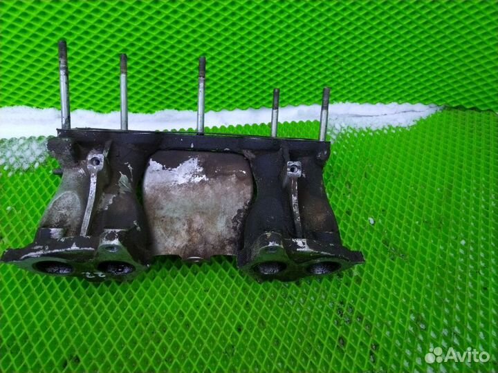 Впускной коллектор ваз 2111