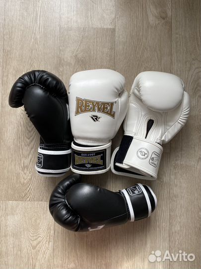 Перчатки боксёрские Reyvel 10 унц