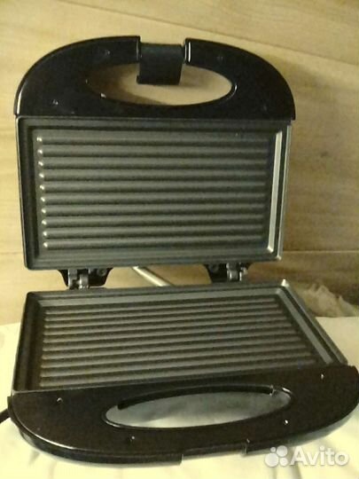 Вафельница-гриль