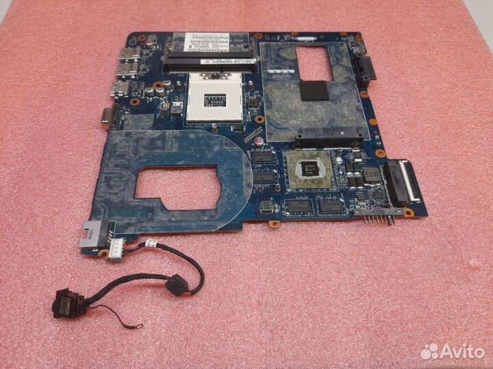 Плата la-8861 HM76 hd7670m