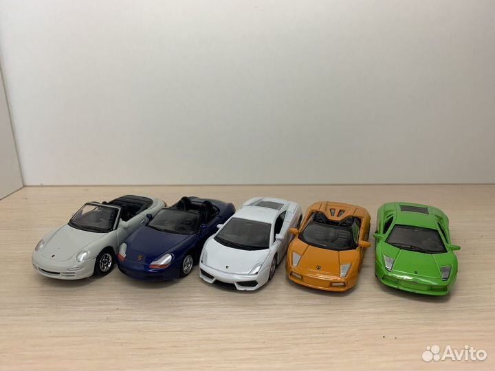 Коллекционные модельки Welly