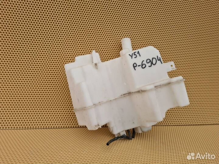 Бачок омывателя передний Infiniti M Q70 Y51