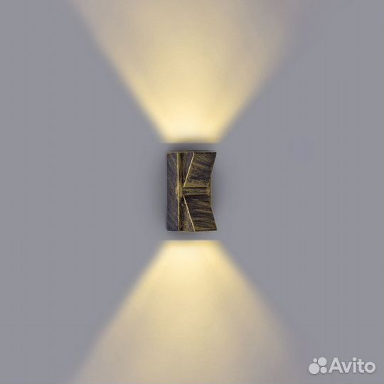 Уличные настенные светильники Бронза Черные