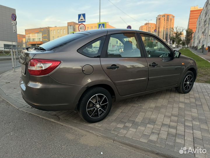 LADA Granta 1.6 AMT, 2016, 70 104 км