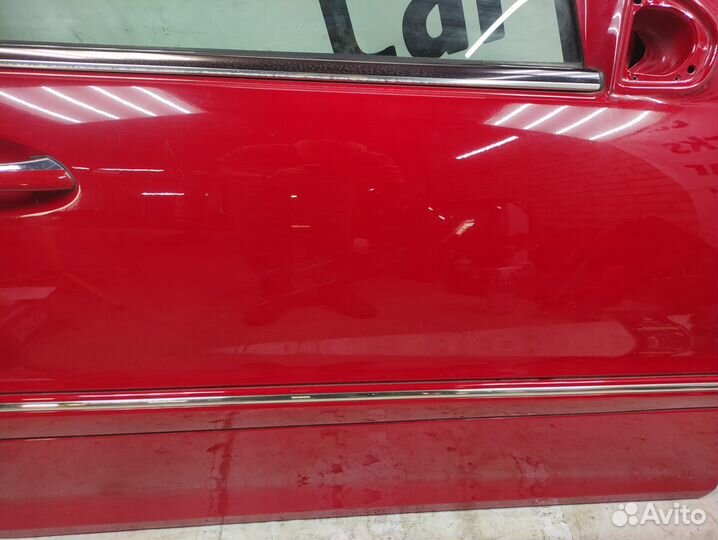Передняя правая дверь Мерседес C203