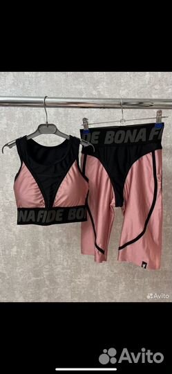Шорты и топ Bona Fide S/M
