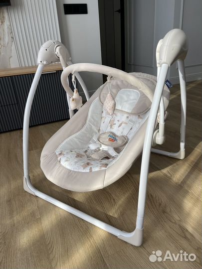 Детская качелька