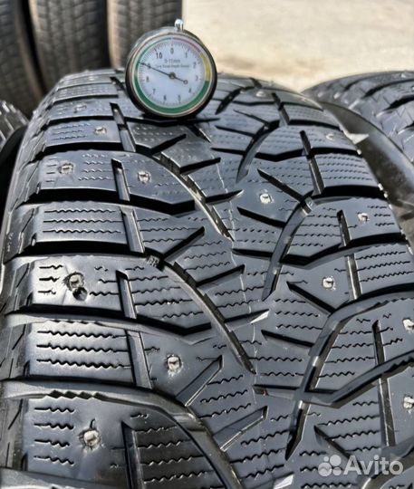 Bridgestone Blizzak Spike-02 SUV 235/65 R18 106T