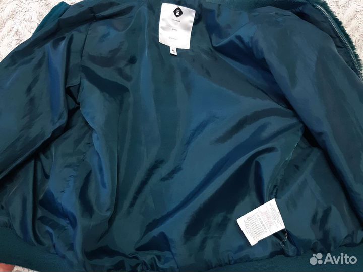 Куртка бомбер